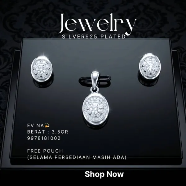 Set perhiasan perak 925 model Evina berisi anting dan liontin oval zirkonia di atas latar hitam