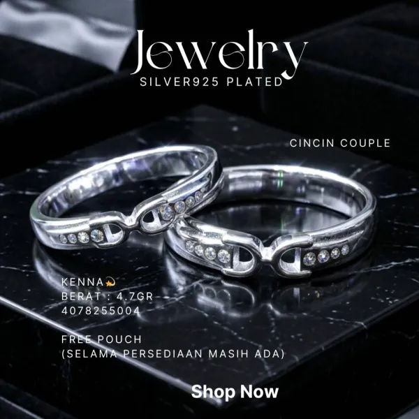Cincin perak 925 model Kenna pasangan couple dengan zirkonia di atas latar hitam
