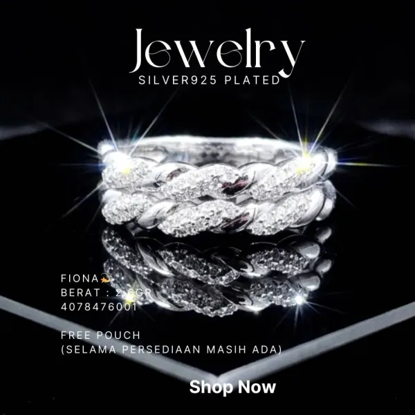 Cincin perak 925 model Fiona motif kepang bertabur zirkonia di atas latar hitam