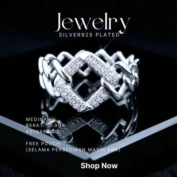 Cincin perak 925 model Medinah model rantai dengan zirkonia di atas latar hitam