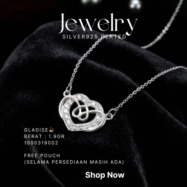 Kalung perak 925 model Gladise dengan liontin hati berhias zirkonia di atas beludru hitam