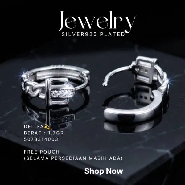 Anting perak 925 model Delisa rantai zirkonia di atas latar hitam