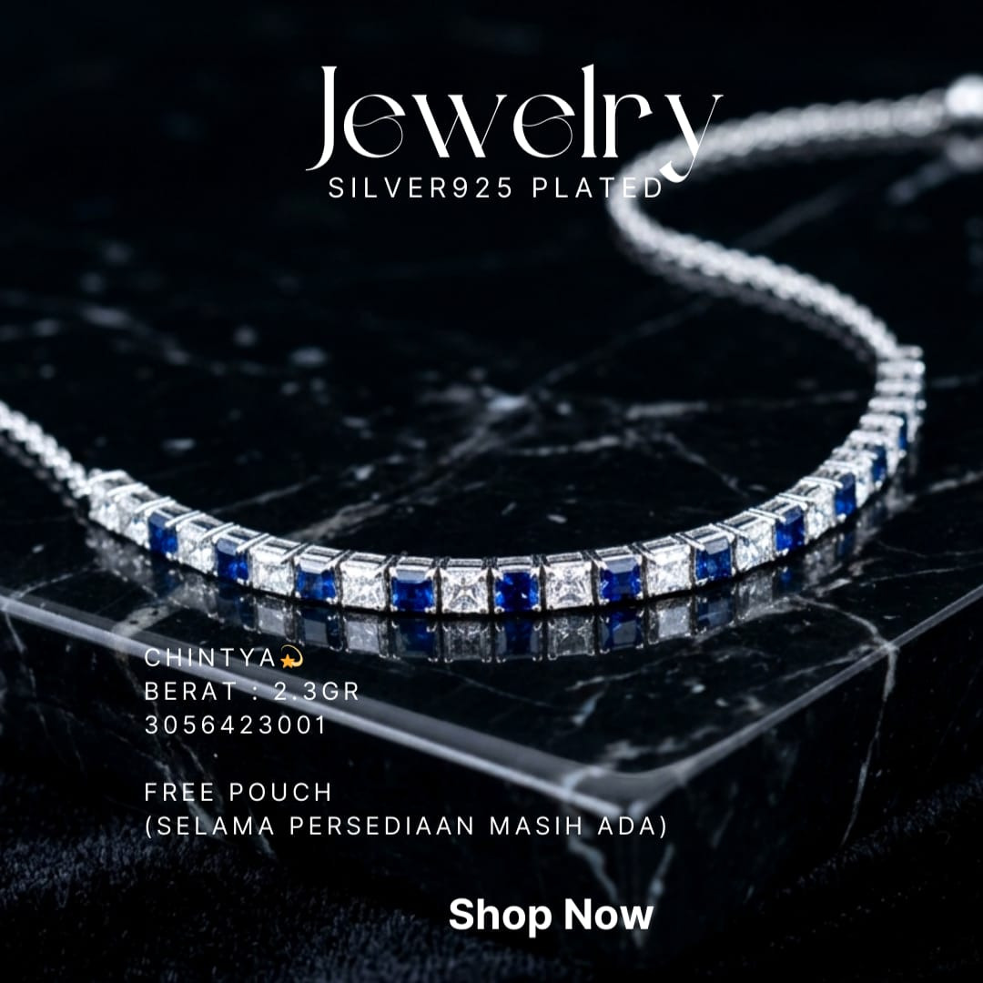 Gelang perak 925 model Chintya tennis dengan batu biru dan zirkonia di atas latar hitam
