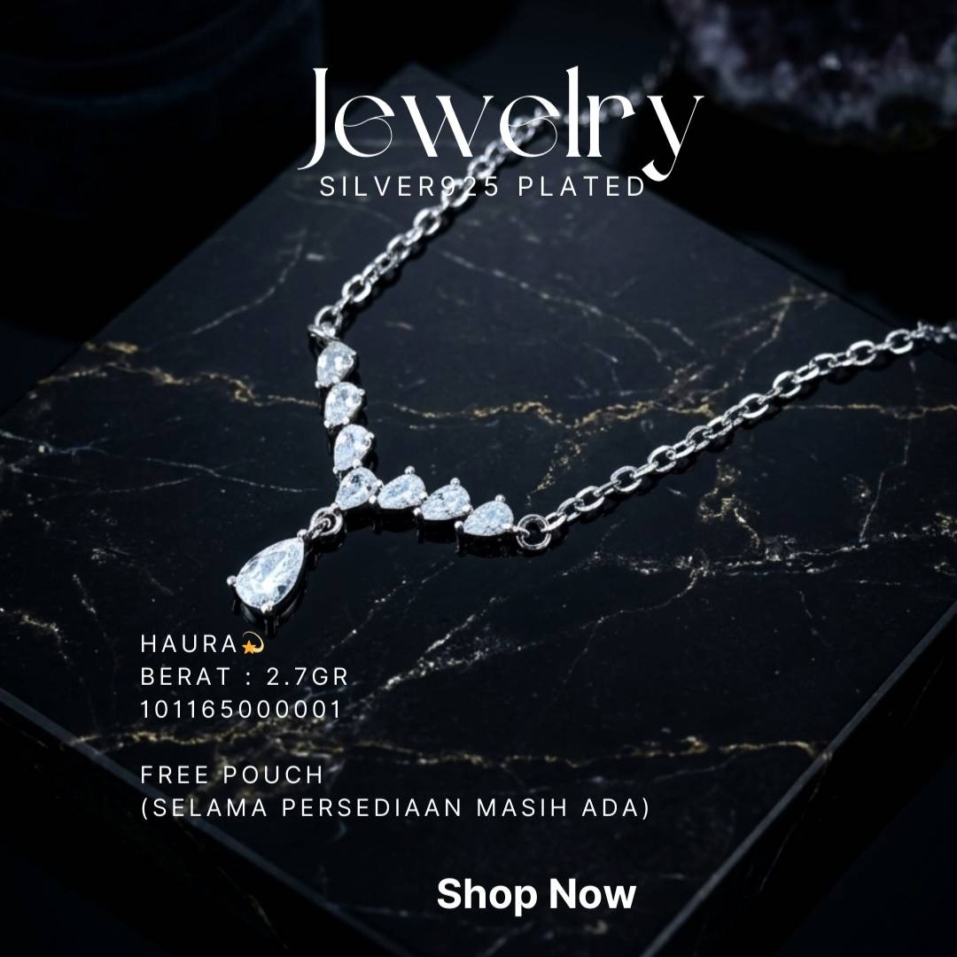 Kalung perak 925 model Haura dengan zirkonia bentuk tetes di atas latar hitam
