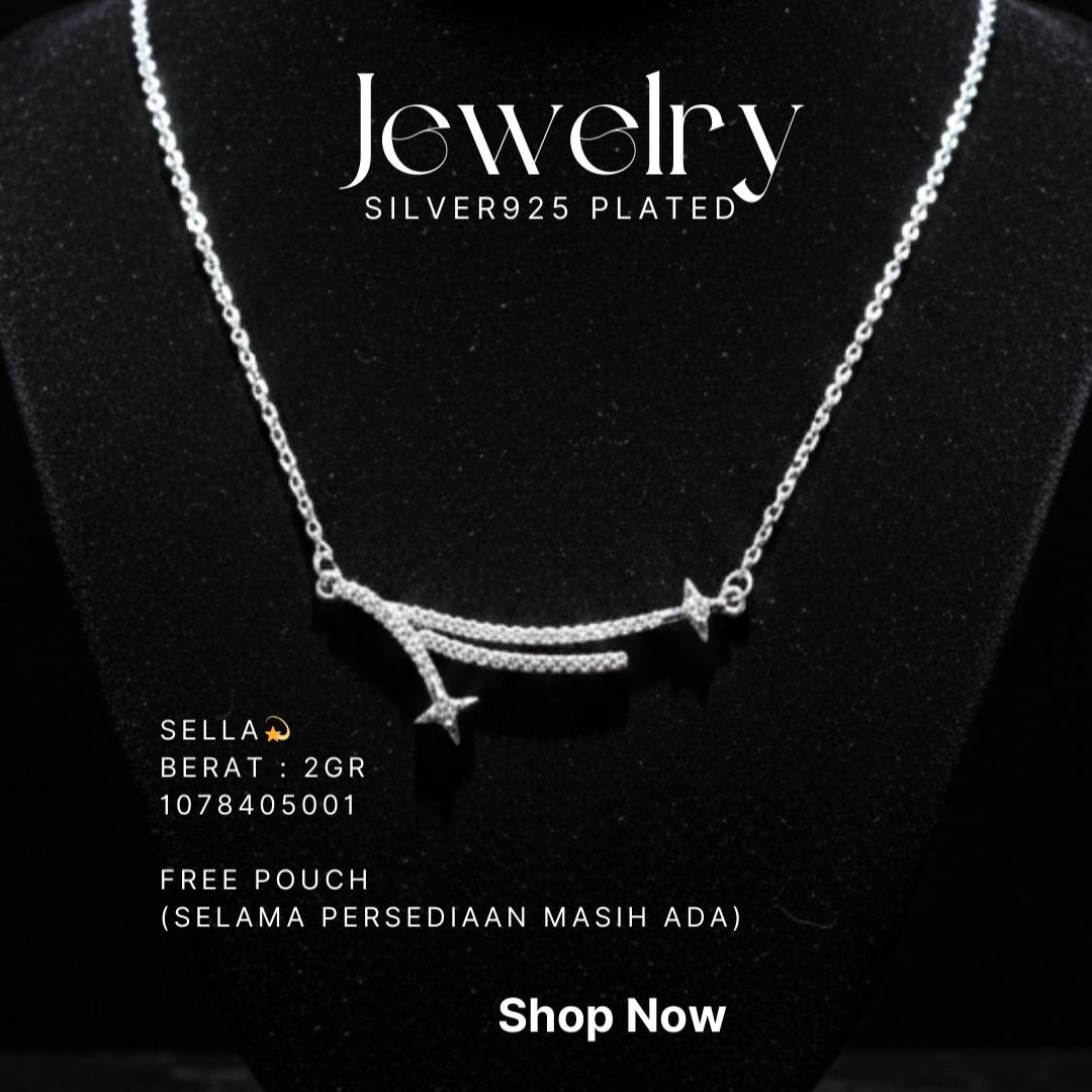 Kalung perak 925 model Sella dengan liontin bintang jatuh zirkonia pada manekin hitam