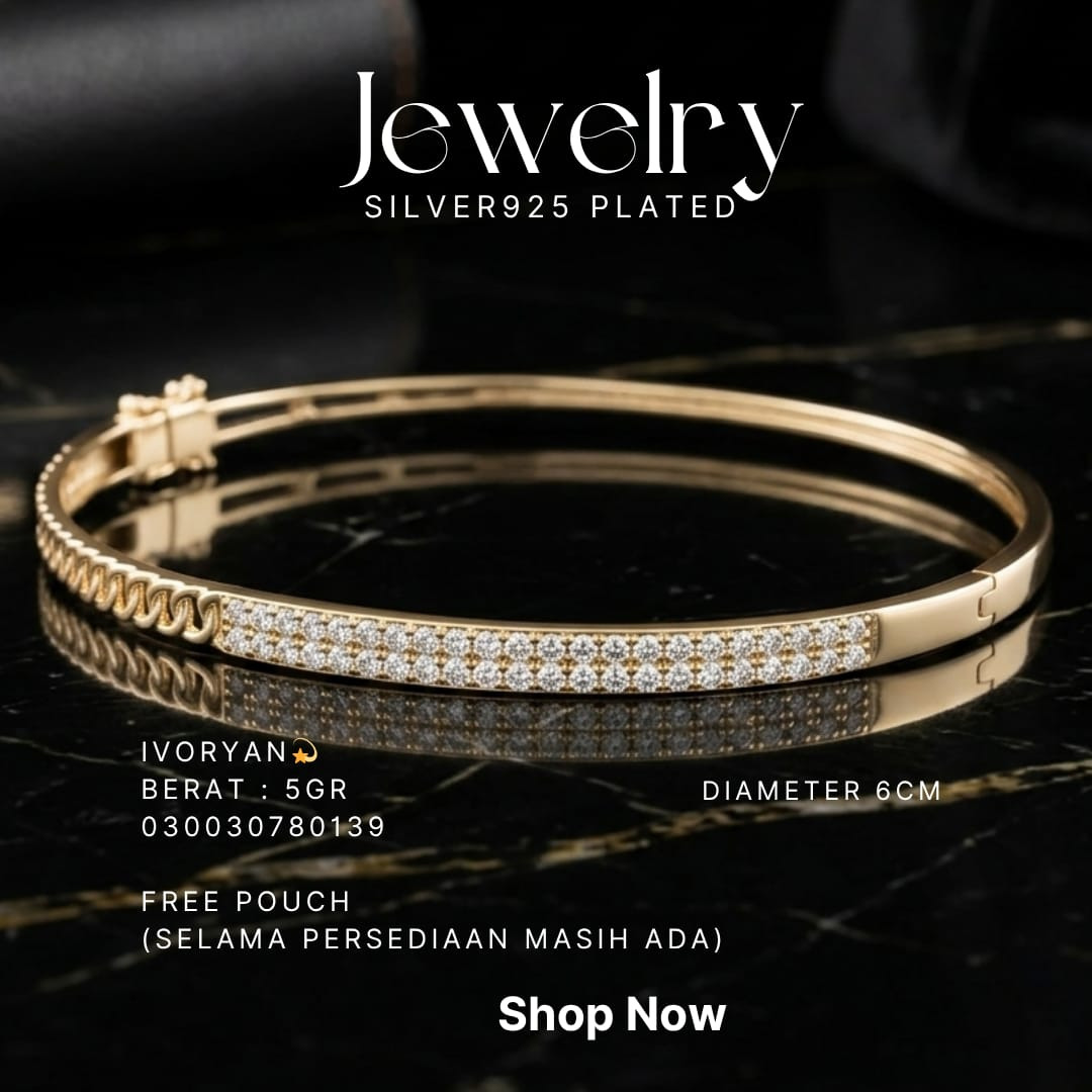Gelang perak 925 model Ivoryan bangle warna gold dengan dua baris zirkonia di atas marmer hitam
