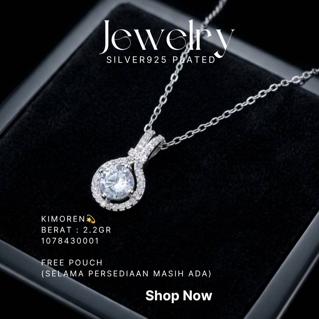 Kalung perak 925 model Kimoren zirkonia tetes di atas latar hitam