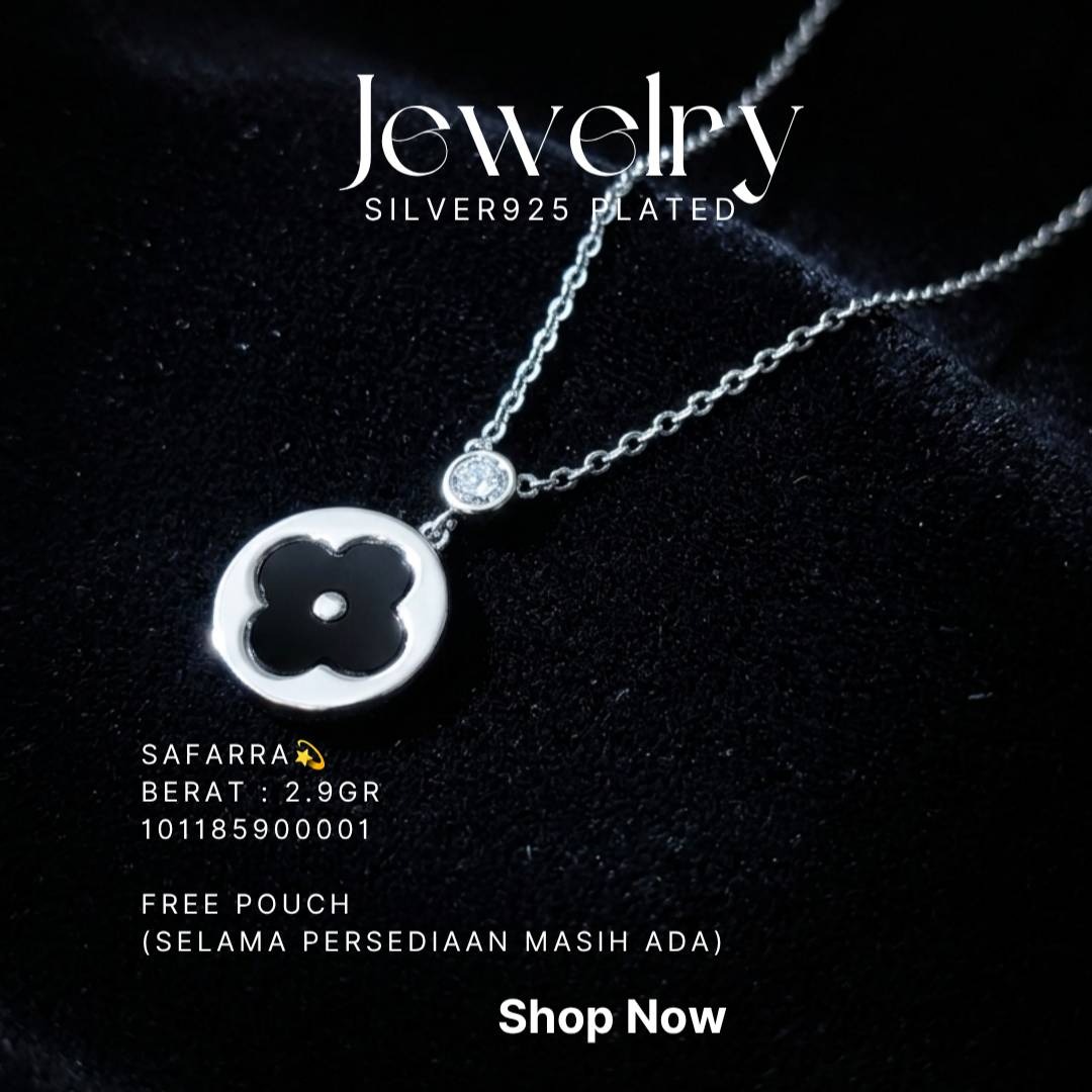 Kalung perak 925 model Safarra liontin bulat dengan semanggi hitam dan zirkonia